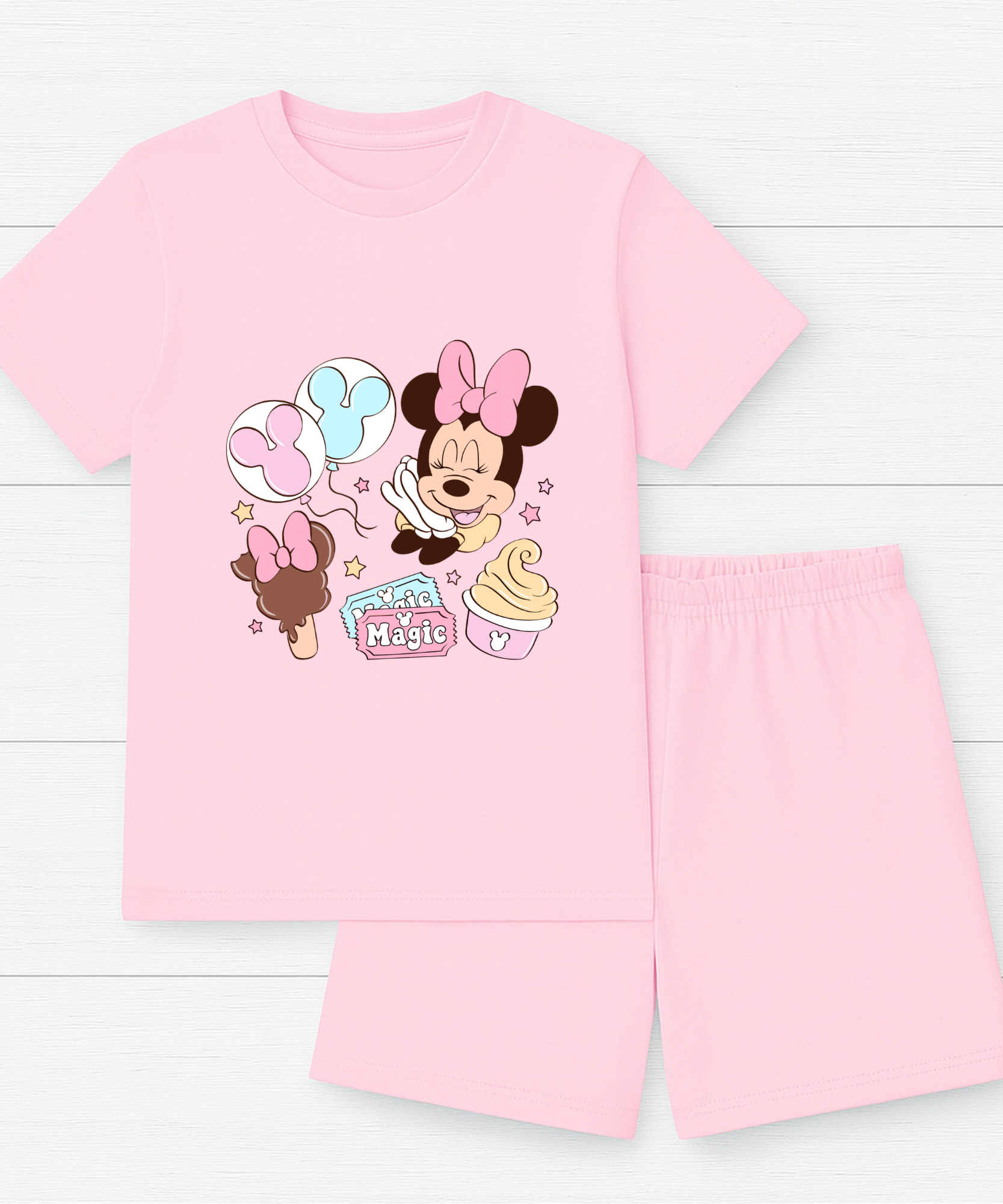 Minnie Shorts & Tshirt