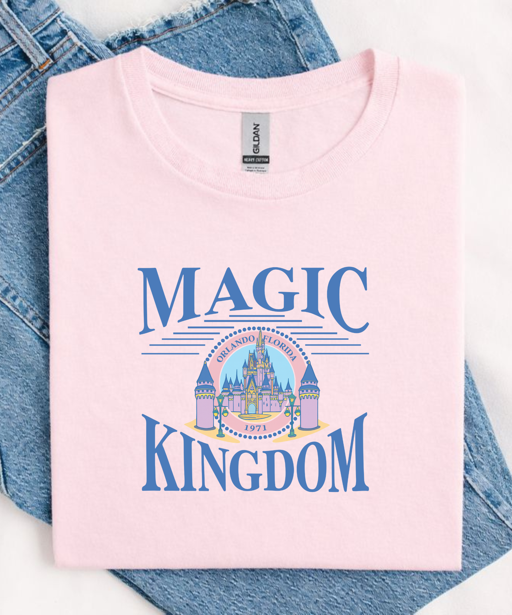 Magic Kingdom - Tshirt/Sweatshirt - White/Pink