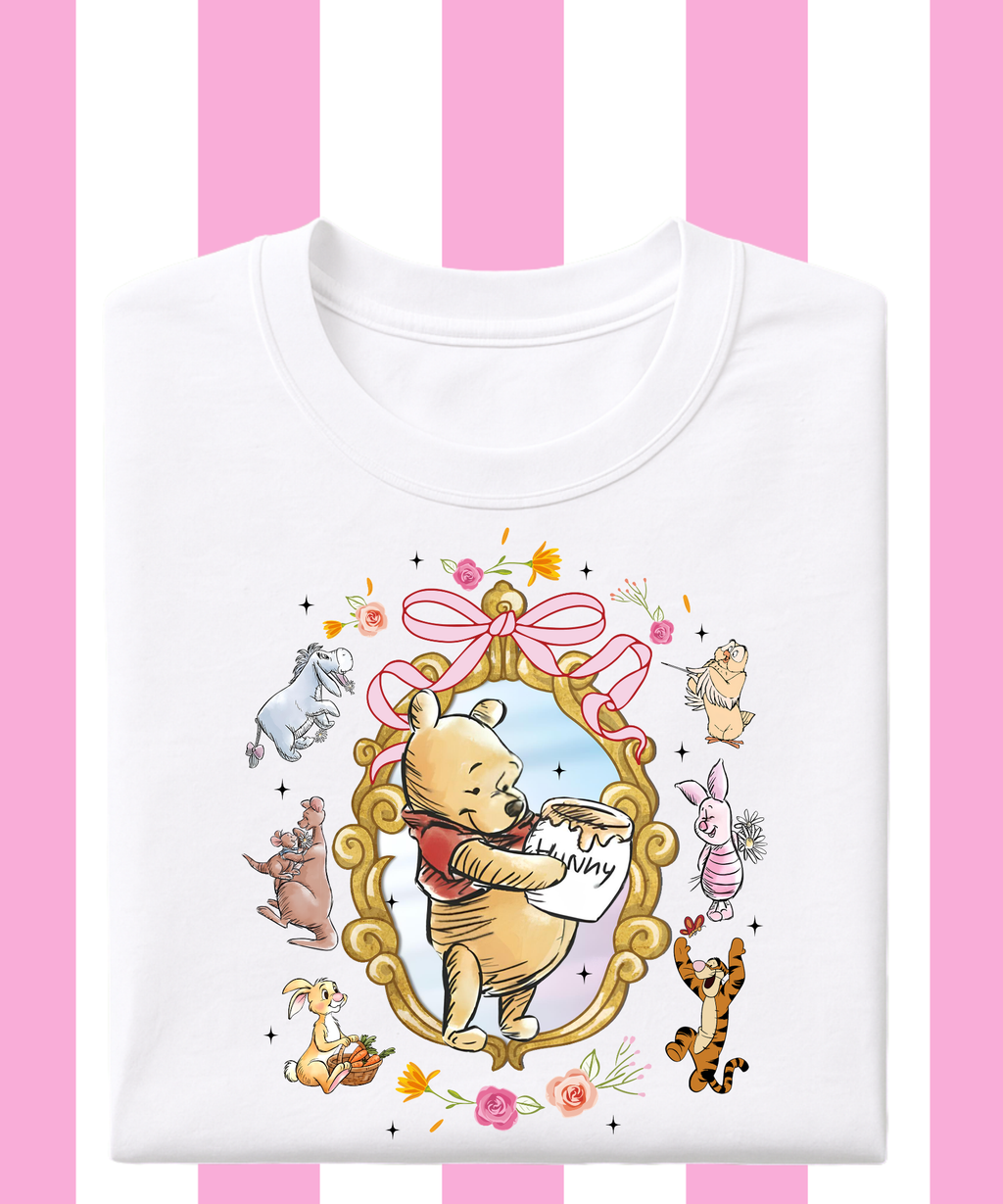 Pooh Floral Frame - Tshirt