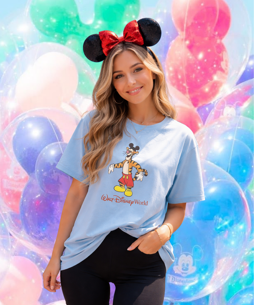 WDW Tigger - Tshirt/Sweatshirt - White/Blue/Pink