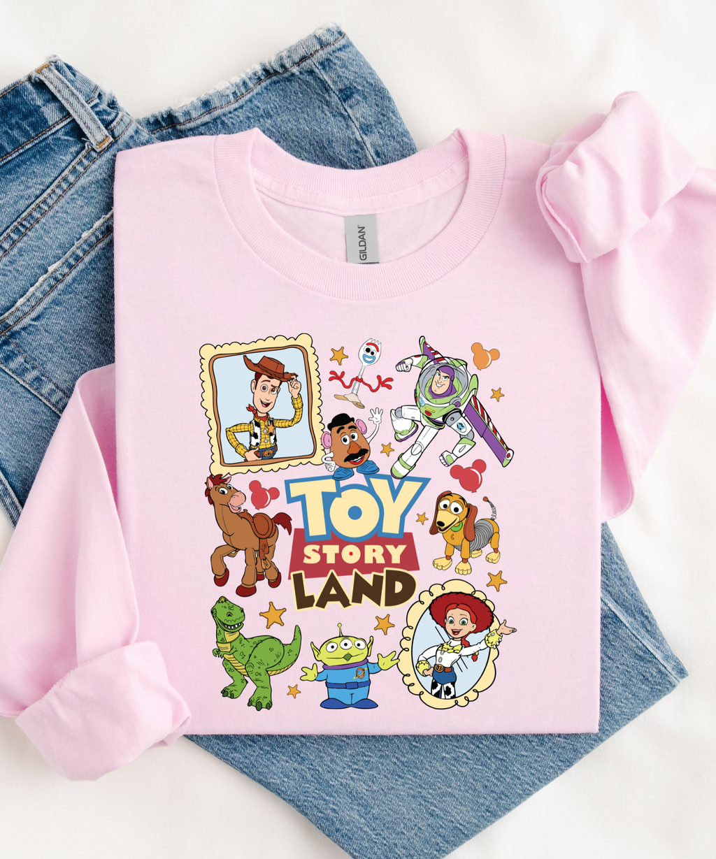Toy Land - Tshirt/Sweatshirt - White/Red/Pink