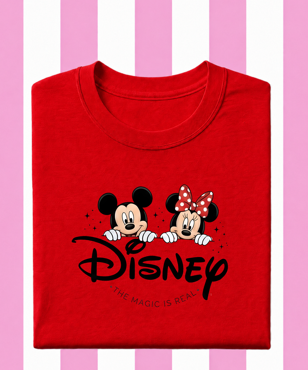 The Magic Is Real - Tshirt