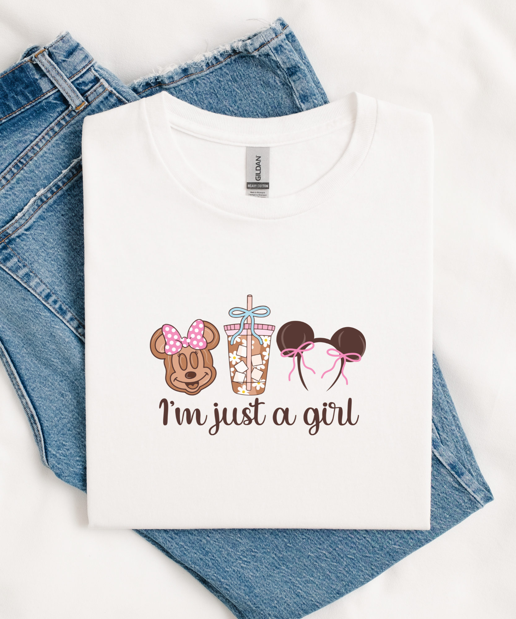 I’m Just A Girl Mouse - Tshirt/Sweatshirt - White/Pink