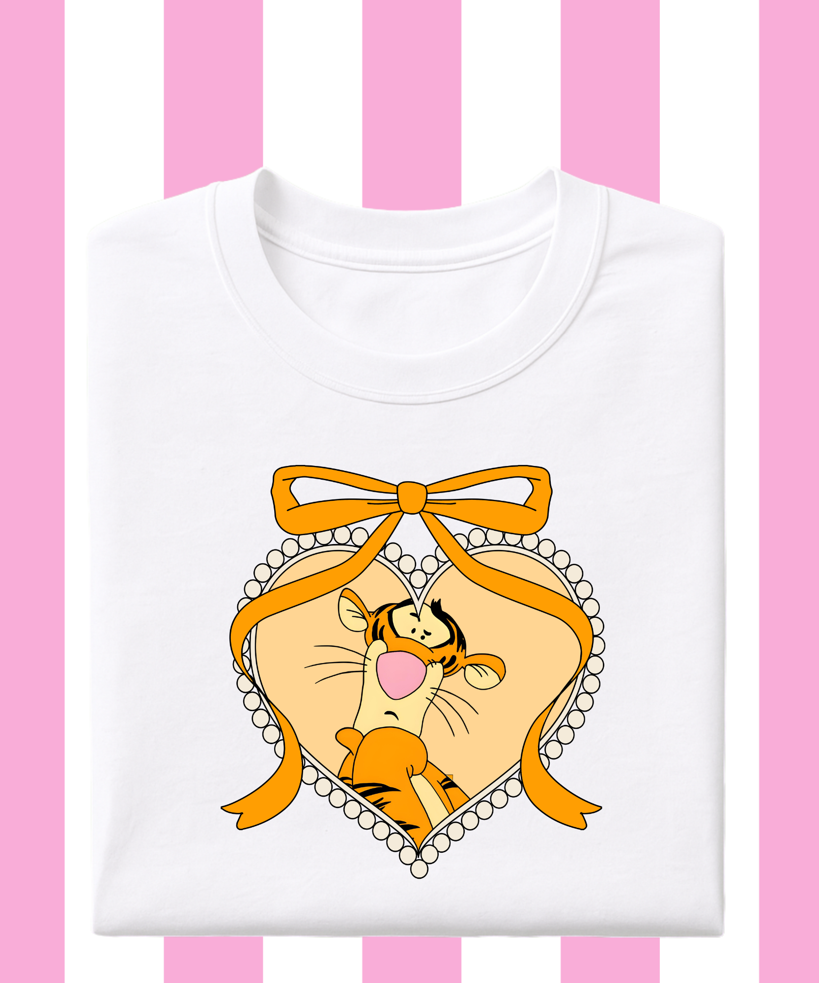 Tigger Heart Frame - Tshirt