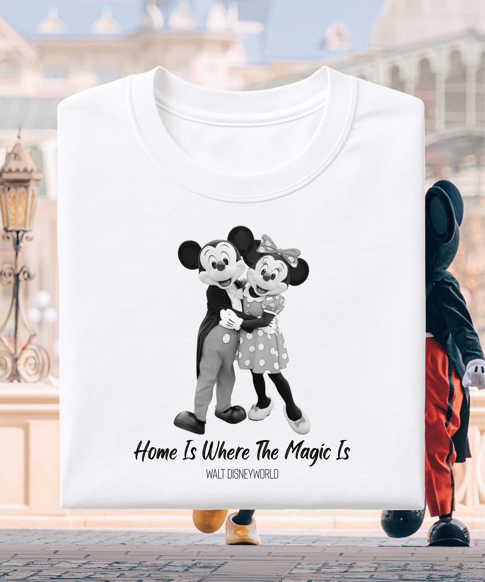 Home Is Where The Magic Is Exclusive - Tshirt/Sweatshirt