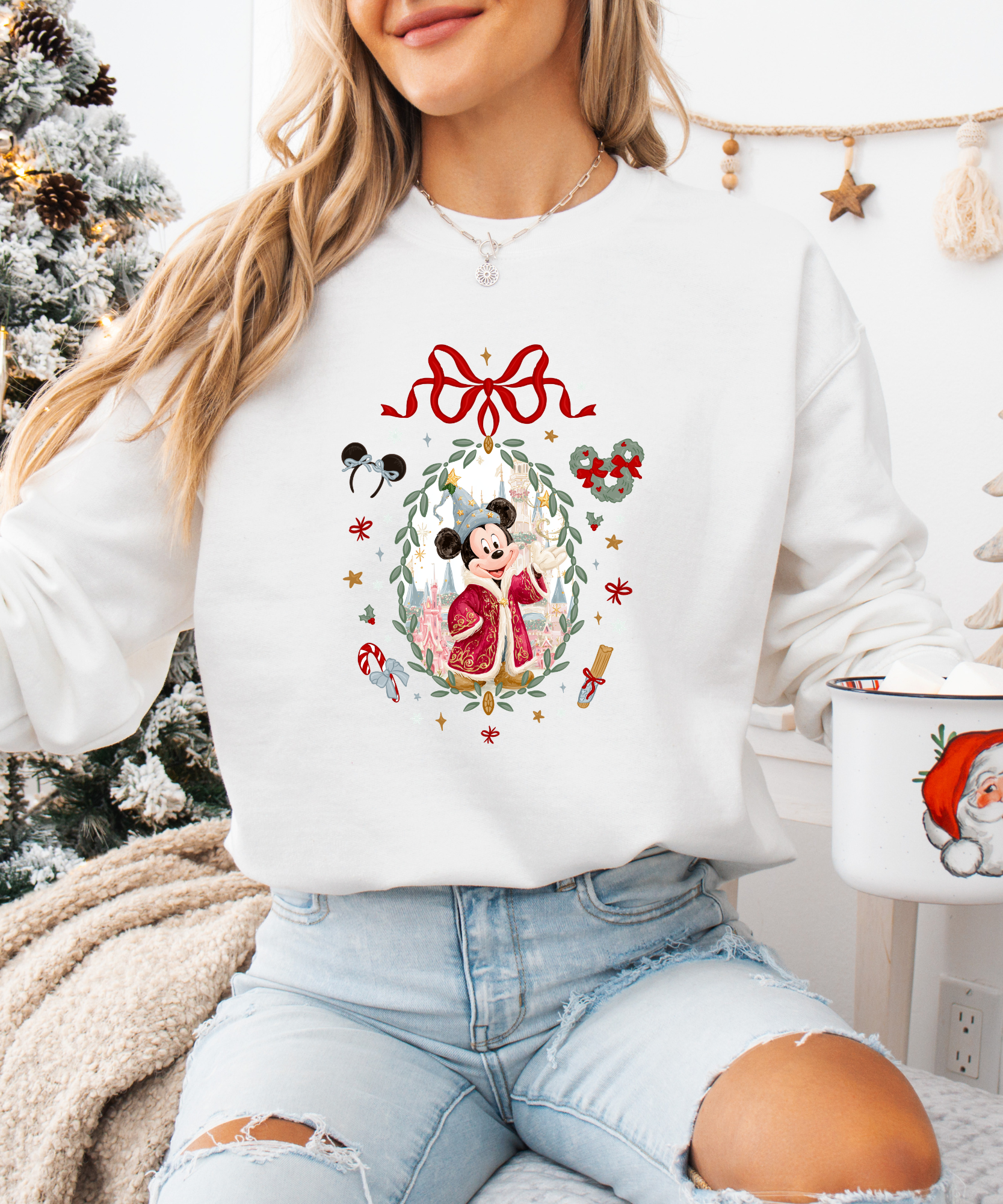 Mouse Red Coat - Tshirt or Sweatshirt - White