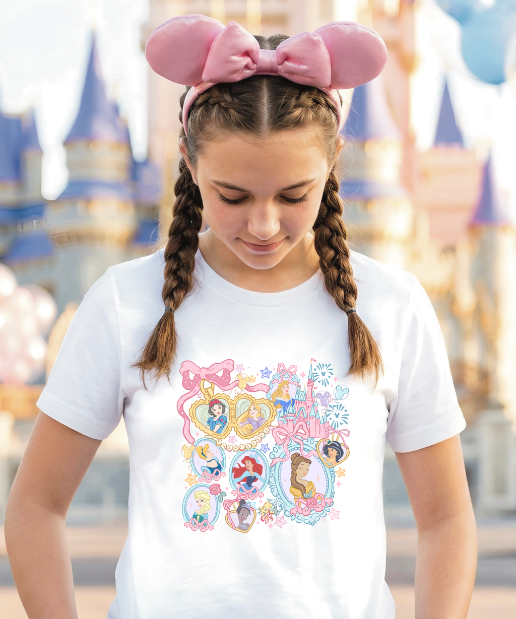 Princess Locket & Frame - Tshirt/Sweatshirt - White/Pink