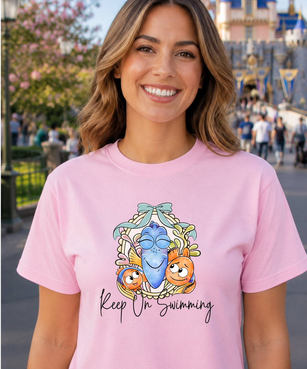 Keep On Swimming - Tshirt - White/Pink/Blue