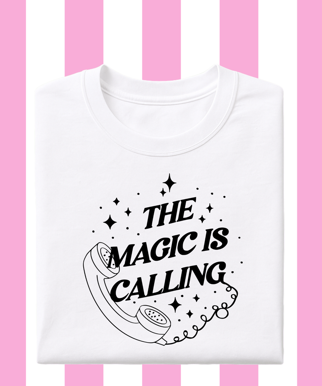 Magic Is Calling - T-shirt