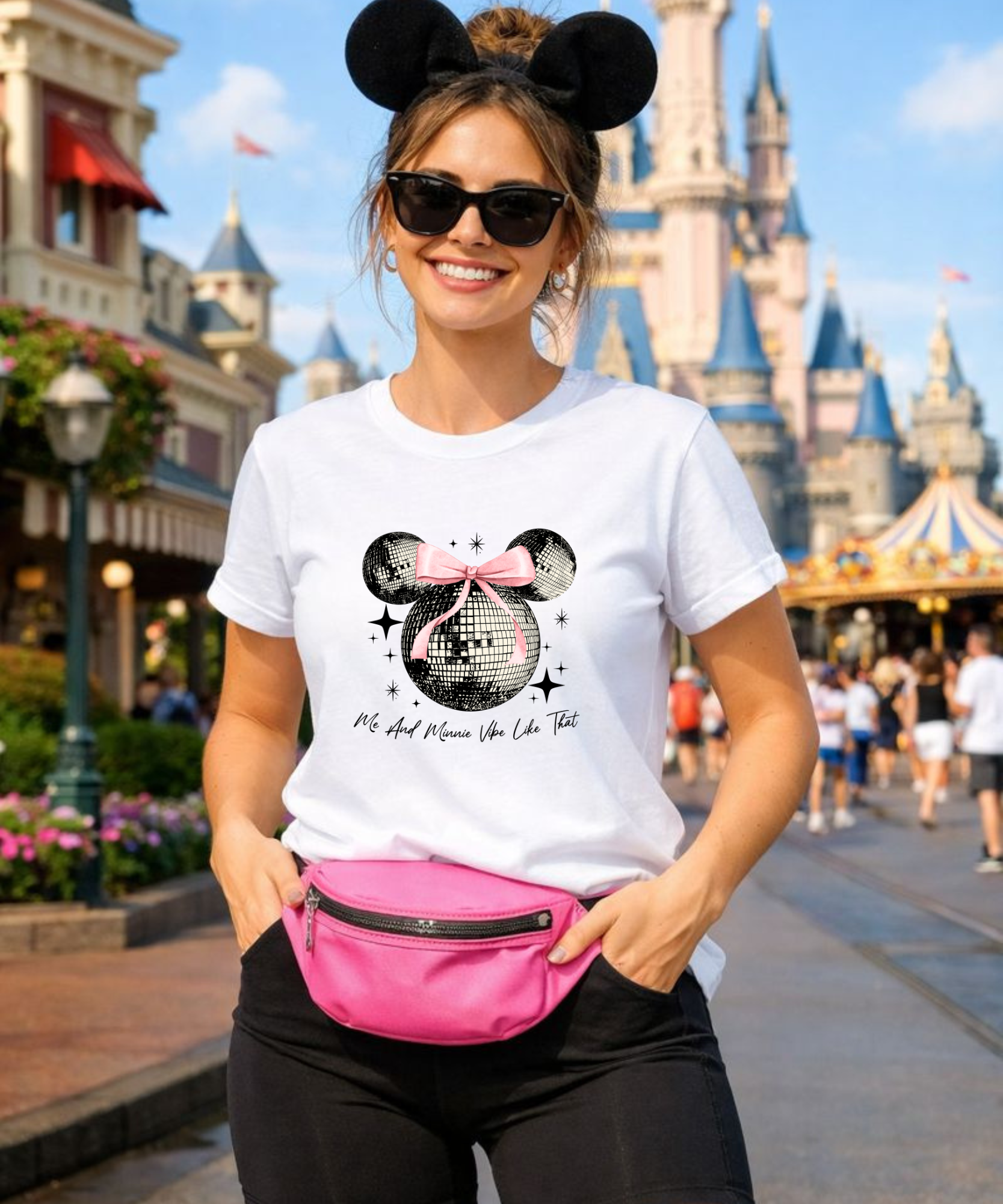Minnie Vibe - Tshirt/Cropped Vest - White