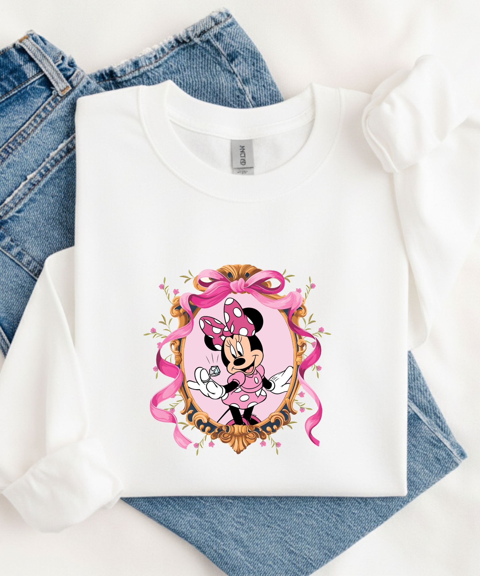 Minnie Diamond - White - Tee/Cropped Vest/Sweatshirt