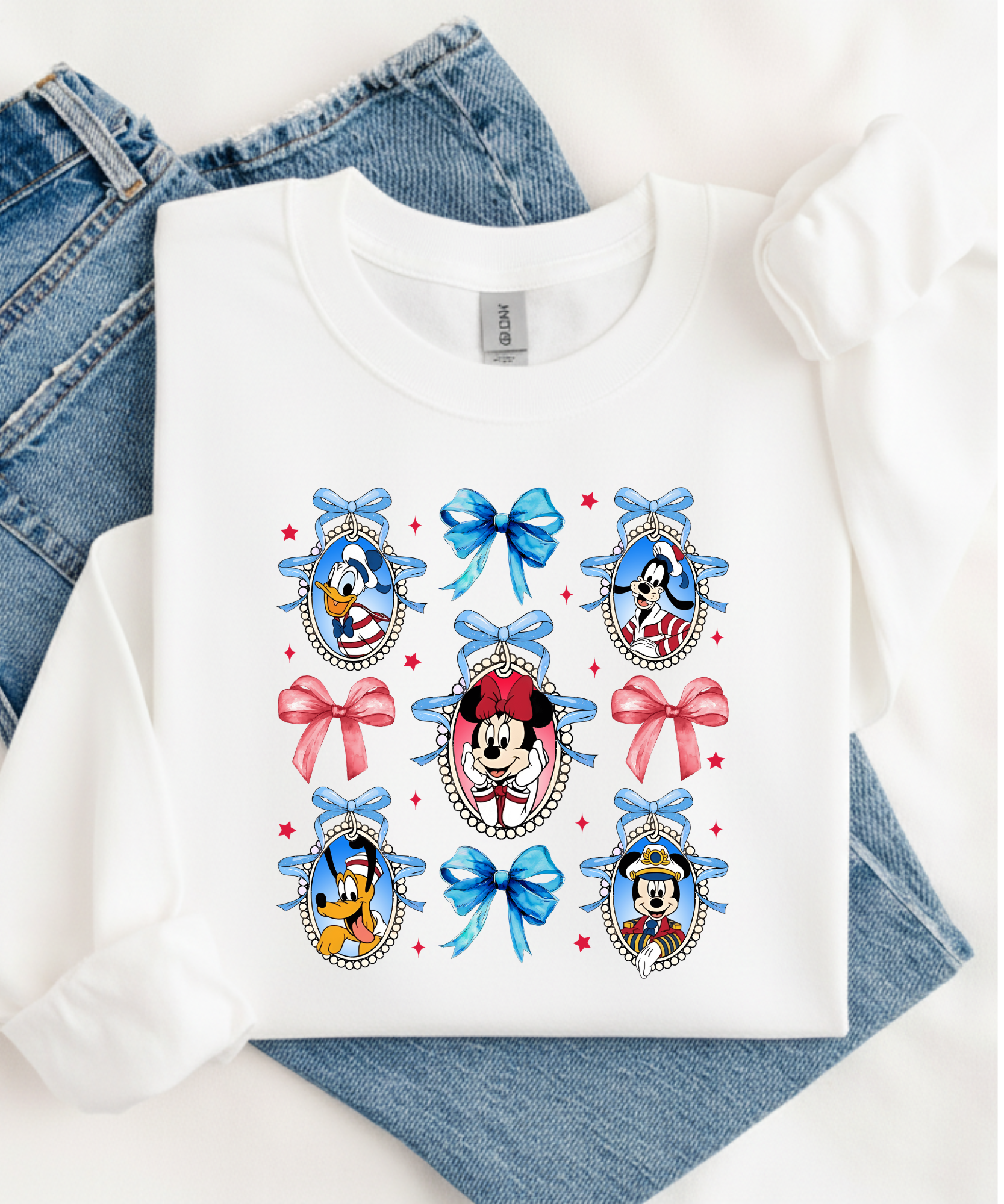 Cruise Mouse & Friends Coquette - White - Tshirt/Sweatshirt
