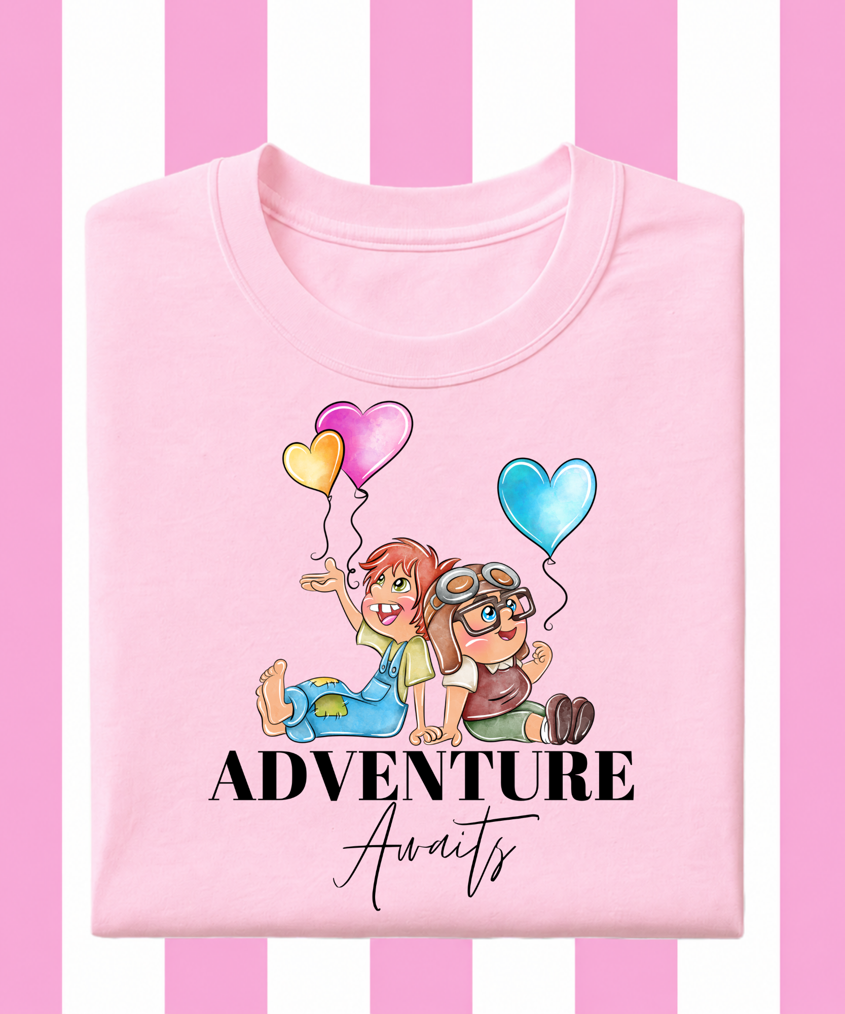 Adventure Awaits - Tshirt